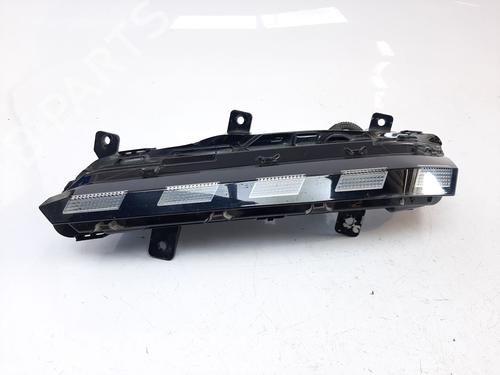 Used Right front indicator PEUGEOT 308 SW III (FC_, FJ_, FR_, F4_, FN_) BlueHDi 130 (FCYHZL, FCYHZT) (131 hp) 24978684