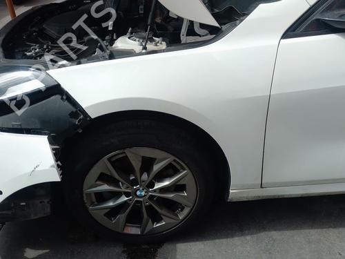 left-front-fenders-bmw-1-f40-2019-37632257 main image