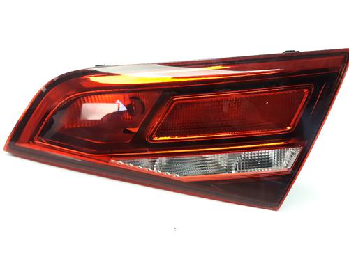 Højre baglygte bagklap AUDI A3 Sportback (8VA, 8VF) 1.6 TDI (115 hp) 9220873