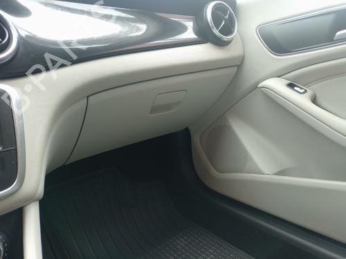 Used Glove box MERCEDES-BENZ CLA Coupe (C117) CLA 200 CDI / d (117.308) (136 hp) 32304080
