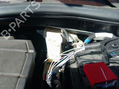 Used Brake master cylinder Brake master cylinder PEUGEOT 2008 II (UD_, US_, UY_, UJ_, UR_, UC_) e-2008 (UKZKXZ) (136 hp) 39695859 39695859