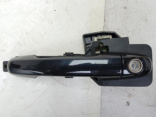 front-left-exterior-door-handle-kia-ceed-hatchback-ed-9030802200-2006-2007-2008-2009-2010-2011-2012-8815974 main image