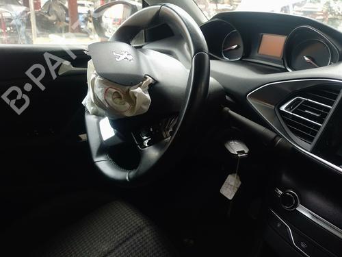 Used Steering column Steering column 37464754 37464754