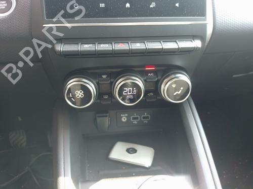 Used Climate control Climate control RENAULT CLIO V (B7_) 1.0 LPG (B7MT) (101 hp) 33795293 33795293