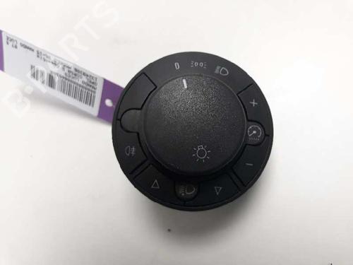 Used Headlight switch OPEL CORSA D (S07) 1.3 CDTI (L08, L68) (75 hp) 2284519