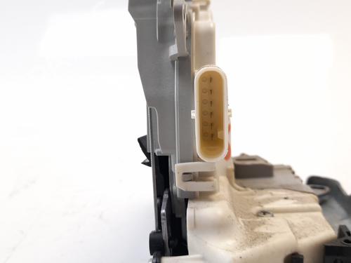 Rear left lock AUDI A4 B8 (8K2) 2.0 TDI 16V | BP8906988C100 