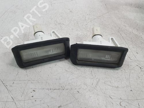 licence-plate-light-peugeot-expert-bus-v_-2016-32671043 main image