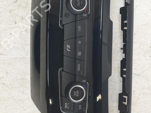 Commande Chauffage BMW X1 (F48) sDrive 18 d (150 hp) 21142434