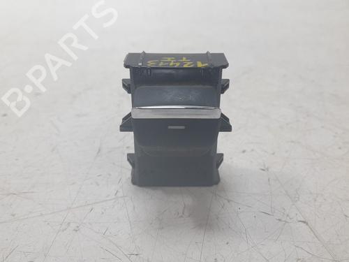 Used Left rear window switch Left rear window switch SUBARU XV (GT) 2.0 i AWD (GT7) (156 hp) 31929205 31929205