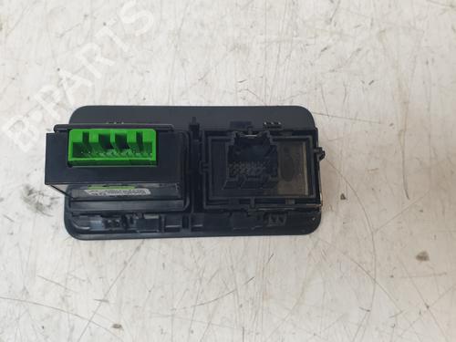 Switch LAND ROVER DISCOVERY SPORT (L550) 2.0 D 4x4 | BP29748076I30