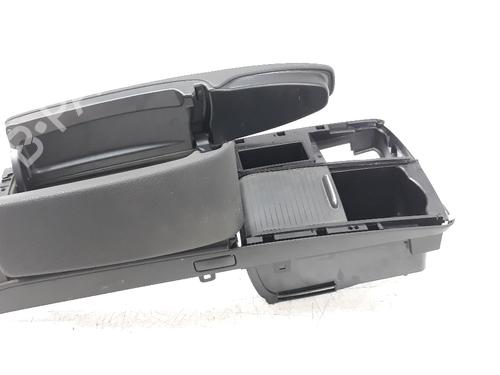 Armrest / Center console MERCEDES-BENZ C-CLASS (W204) C 220 CDI (204.008) | BP15991411I20 