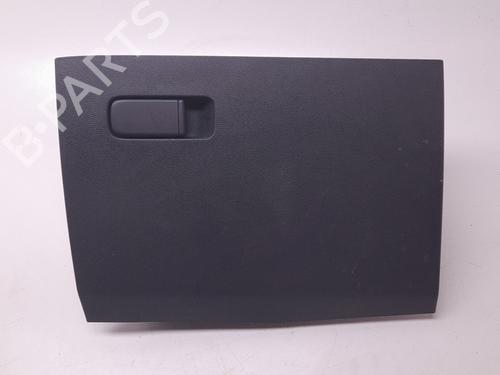 Used Glove box Glove box MG MG ZS SUV (AZS1) 1.5 VTi (114 hp) 30551225 30551225