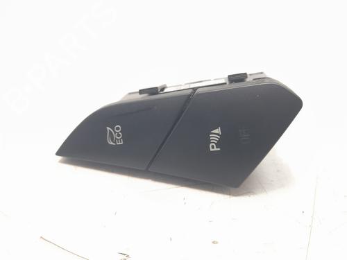 Used Switch FORD MONDEO V Hatchback (CE) [2014-2025]  24663297