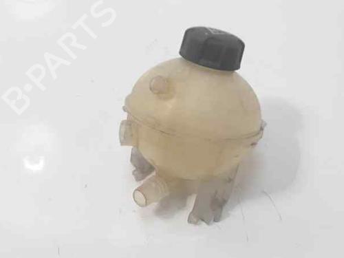 Used Expansion tank PEUGEOT 308 II (LB_, LP_, LW_, LH_, L3_) [2013-2021]  6810045