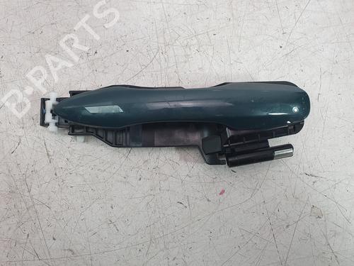 rear-right-exterior-door-handle-toyota-yaris-_p21_-_pa1_-_ph1_-2020-33832158 main image