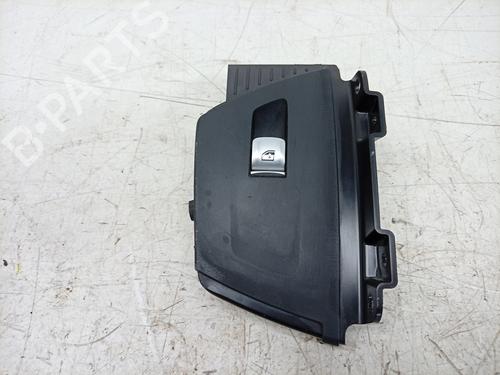Used Right rear window switch Right rear window switch 32702842 32702842