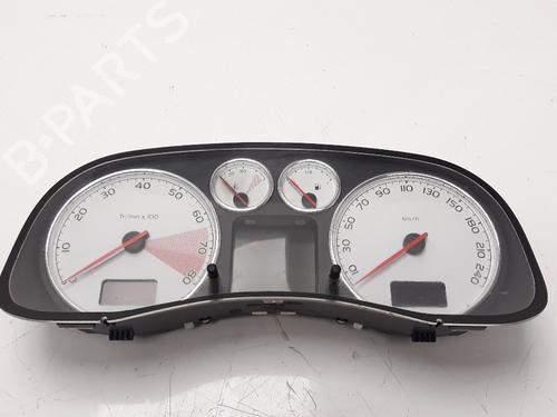 Used Instrument cluster PEUGEOT 307 CC (3B) [2003-2009]  9557058