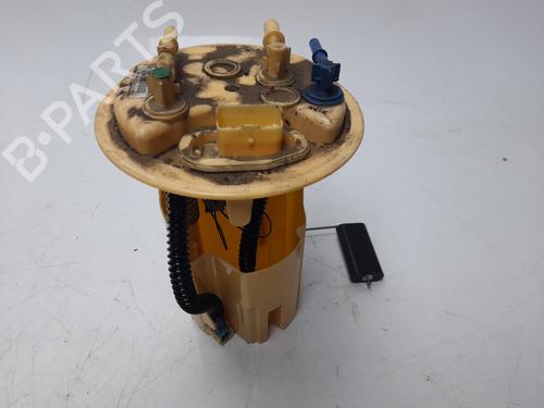 Used Fuel pump CITROËN DS3 (SA_) 1.4 HDi 70 (SA8HP4) (68 hp) 7098019