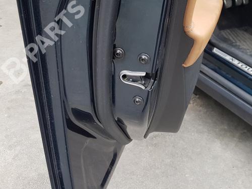 front-left-lock-opel-insignia-a-country-tourer-g09-20-cdti-47-13579497-2008-2009-2010-2011-2012-2013-2014-2015-2016-2017-9516640 main image