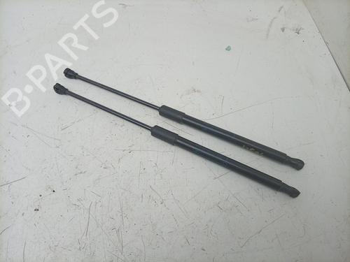 tailgate-lift-support-dacia-sandero-iii-2021-36808531 main image
