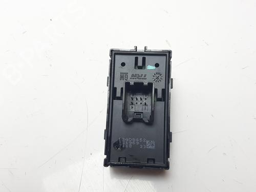 Right rear window switch OPEL ASTRA K (B16)  | BP8658882I28 