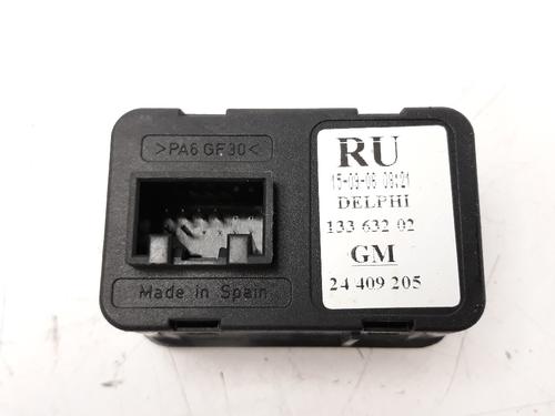 Left front window switch OPEL MERIVA A MPV (X03) 1.6 16V (E75) | BP13327195I27 