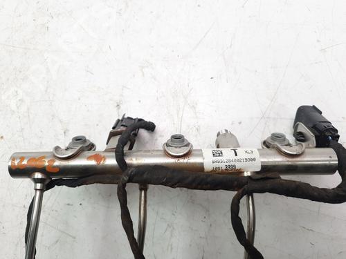 Used Injection rail MG MG ZS SUV (AZS1) 1.0 T-GDi (111 hp) 28513580