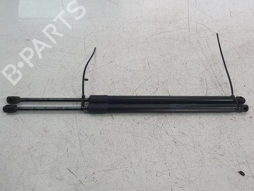 gasdmper-bagklap-vw-touran-5t1-2015-31292393 main image