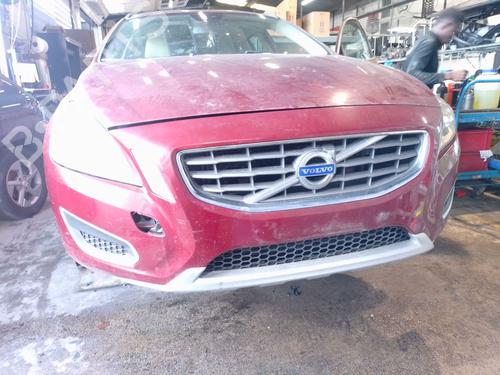 Used Front bumper Front bumper VOLVO V60 I (155) D3 / D4 (163 hp) 33469564 33469564