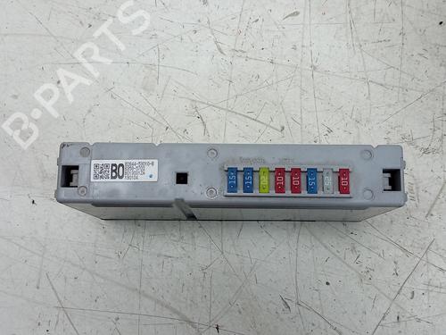 Used Fuse box Fuse box 38016539 38016539