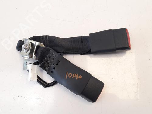 Used Rear center seatbelt TOYOTA YARIS (_P13_) 1.0 (KSP130_, KSP130) (69 hp) 8756879