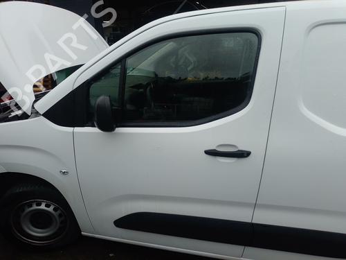 BP32220475C2 main image