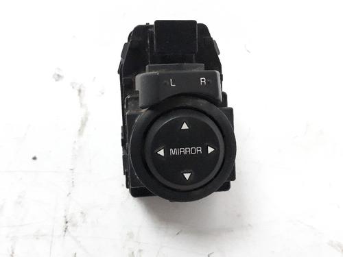 Used Switch Switch KIA RIO IV (YB, SC, FB) 1.25 (84 hp) 11091735 11091735