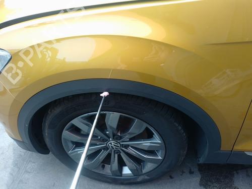 front-left-wheel-arch-trim-vw-t-roc-a11-d11-2017-40600498 main image
