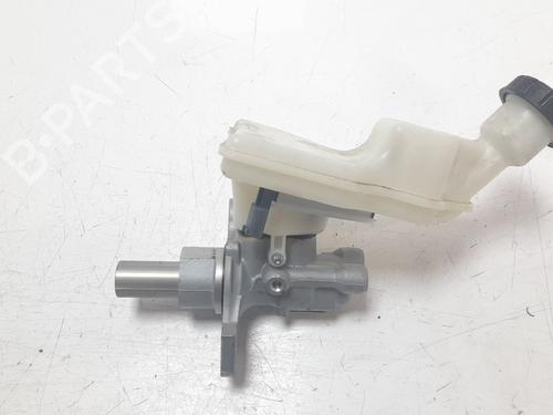 Used Brake master cylinder MERCEDES-BENZ B-CLASS Sports Tourer (W247) B 200 d (247.012) (150 hp) 25477607