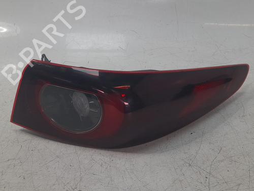 right-taillight-mazda-3-saloon-bp_-2018-31775685 main image