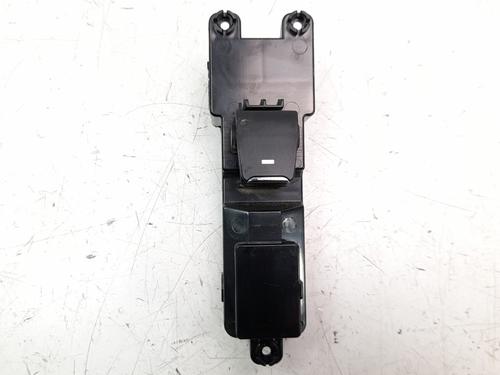Used Left rear window switch HYUNDAI TUCSON (TL, TLE) [2015-2023]  10106352