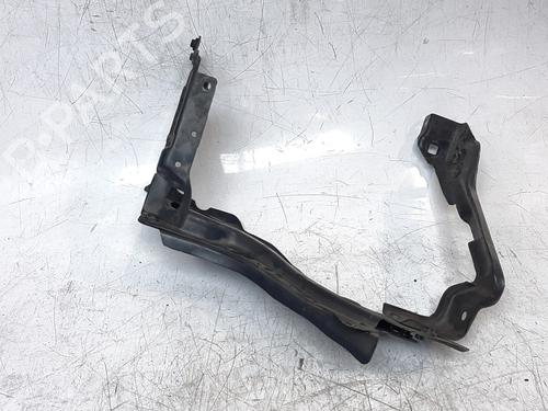 Left headlight support MERCEDES-BENZ E-CLASS (W211) E 280 CDI (211.023) | BP22626647C157 