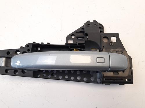 front-right-exterior-door-handle-audi-a5-8t3-27-tdi-8t0837205a-2007-2008-2009-2010-2011-2012-2013-2014-2015-2016-2017-9046965 main image