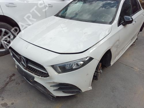 Used AC radiator MERCEDES-BENZ A-CLASS (W177) A 200 (177.087) (163 hp) 25785914