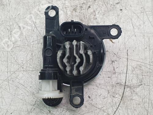 Used Left front fog light OPEL CORSA F (P2JO) 1.2 (68) (101 hp) 31958582