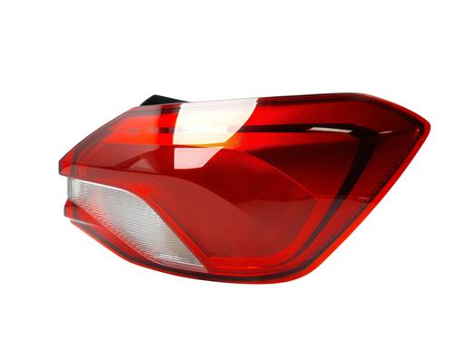 Used Right taillight FORD FOCUS IV (HN) 1.5 EcoBlue (120 hp) 31993081