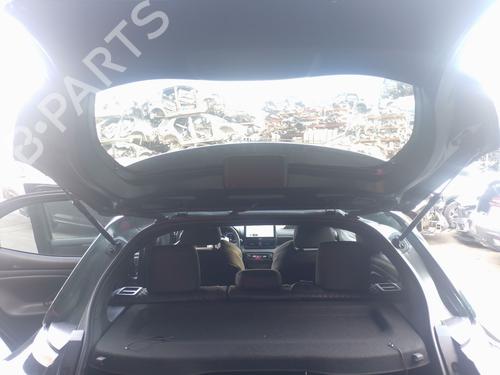 tailgate-lift-support-toyota-yaris-_p21_-_pa1_-_ph1_-2020-33826665 main image