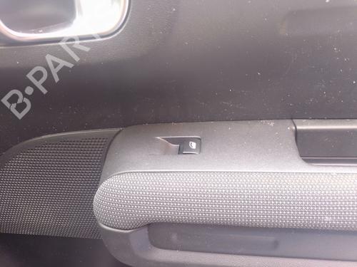 Used Right front window switch Right front window switch 38484703 38484703