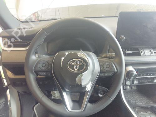 Used Steering wheel TOYOTA RAV 4 V (_A5_, _H5_) 2.5 Hybrid AWD (AXAH54) (178 hp) 29465162