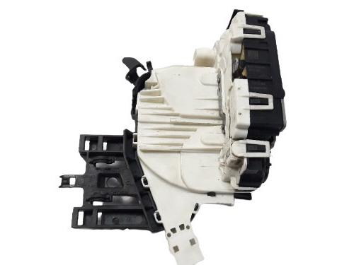 Front left lock MERCEDES-BENZ A-CLASS (W176) A 180 CDI / d (176.012) | BP8587694C98 