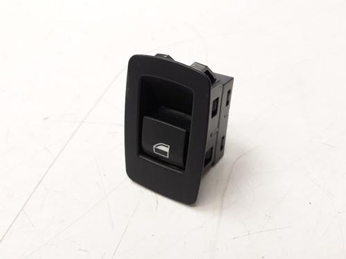 Venstre bagtil elrude kontakt BMW 1 (F21) [2011-2019]  10293957