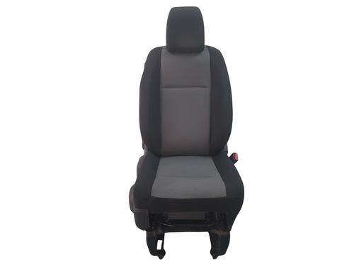 Used Right front seat PEUGEOT EXPERT Bus (V_) 1.6 BlueHDi 115 (115 hp) 32492951