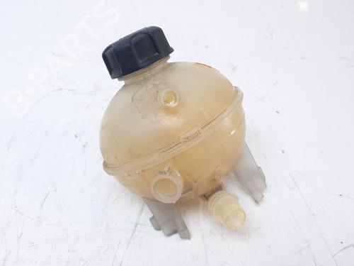 Used Expansion tank PEUGEOT 308 SW II (LC_, LJ_, LR_, LX_, L4_) [2014-2021]  23461182