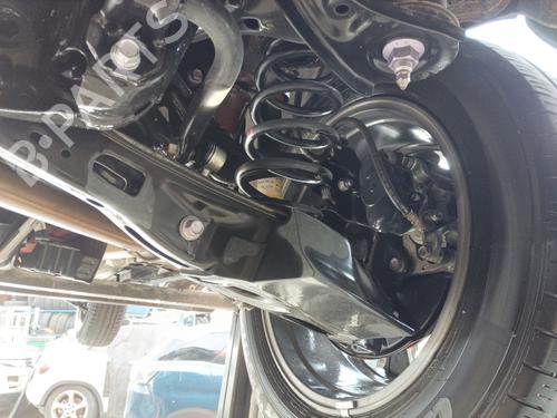 Used Right rear steering knuckle TOYOTA RAV 4 V (_A5_, _H5_) 2.5 Hybrid (AXAH52) (218 hp) 26601728